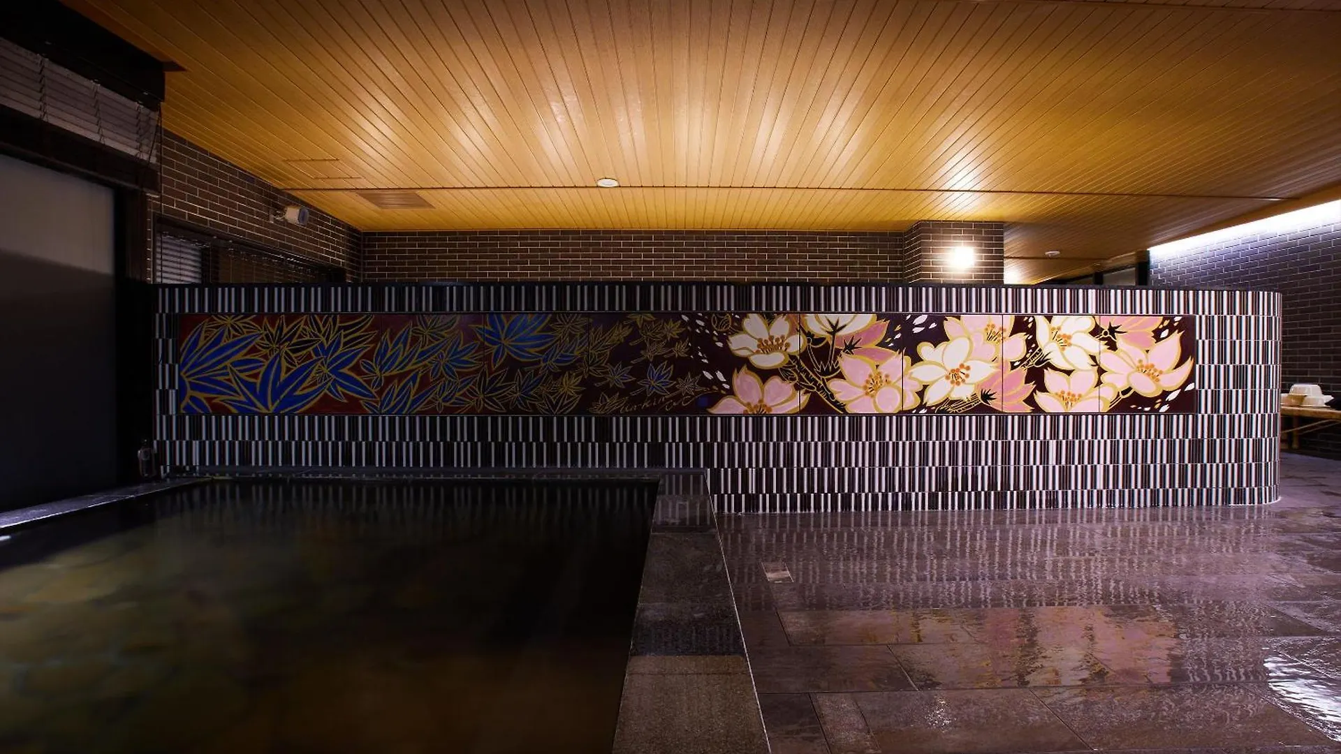 ****  Kyoto Hot Spring Hatoya Zuihokaku Hotel Japan